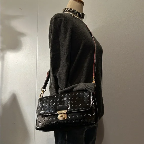 Arcadia made in Italy patent leather bag with removable strap